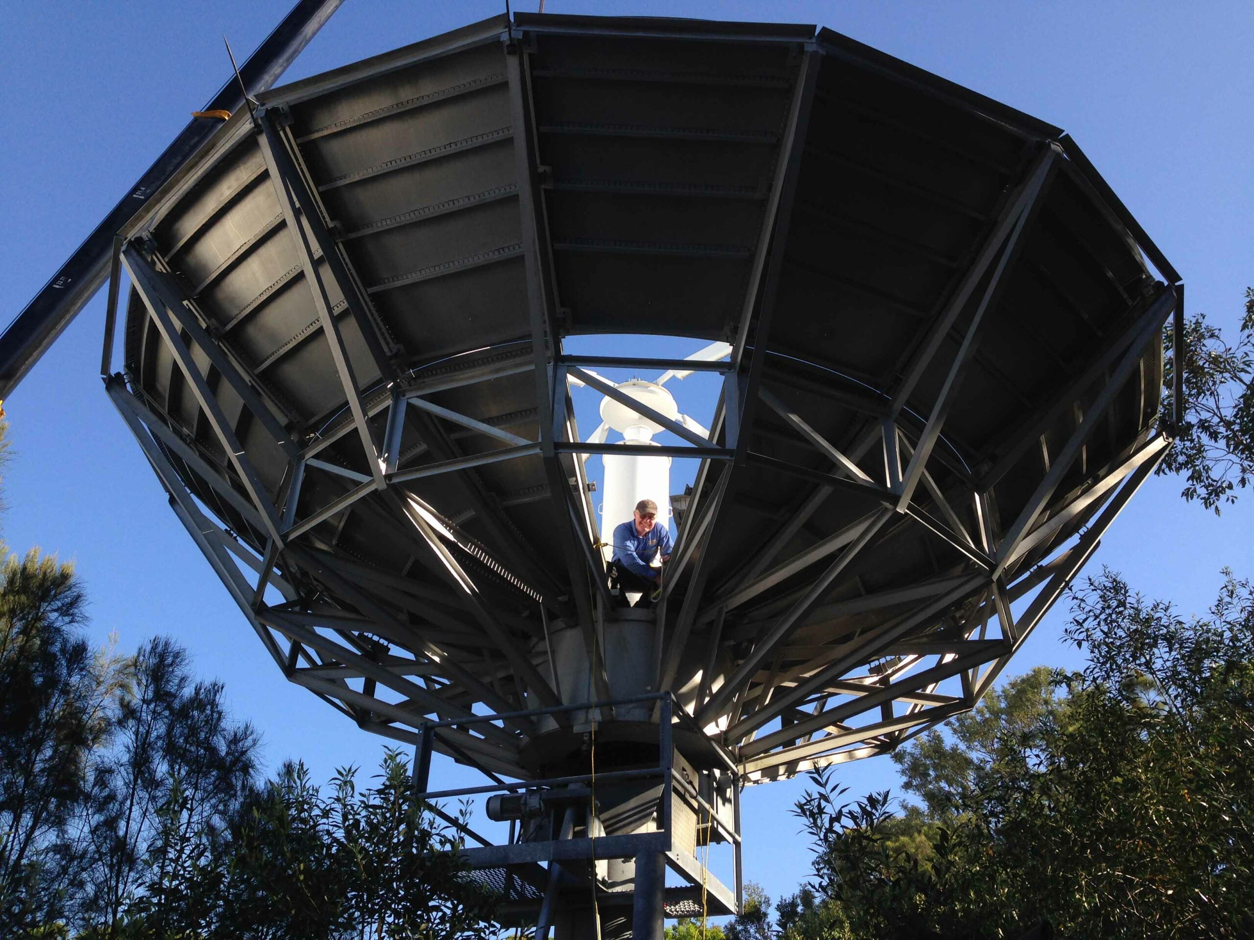 Decommissioning of 9.5m and 7.3m Earth Station